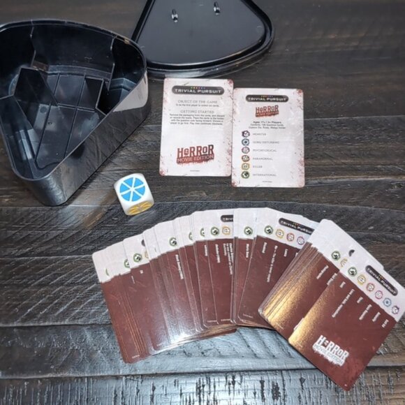 3/$20 Hasbro Trivial Pursuit Horror Movies Edition Wedge Box Travel Size - Picture 3 of 11